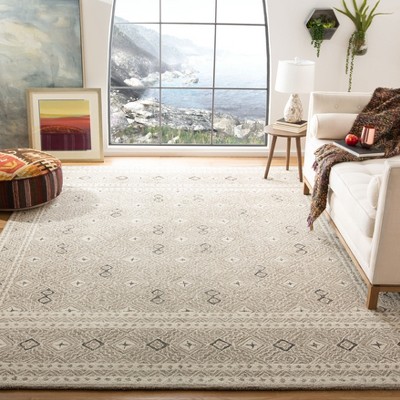 Grey and Ivory Hand-Tufted Wool 8' x 10' Area Rug