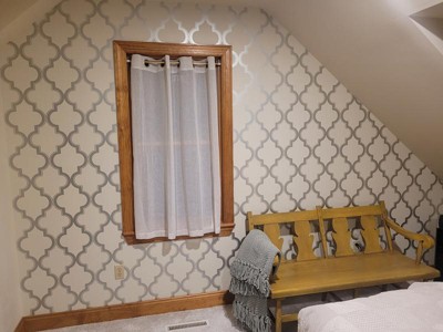 Guest review image 1 of 3, zoom in