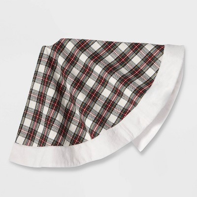 Plaid Tree Skirt Ivory - Wondershop™