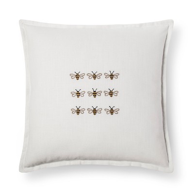 Bee hotsell pillow target