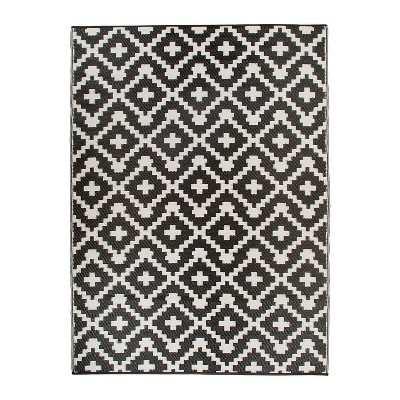 World Rug Gallery Trellis Geometric Reversible Plastic Indoor and Outdoor Rugs