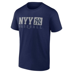 MLB New York Yankees Men's Short Sleeve Core T-Shirt - 1 of 4