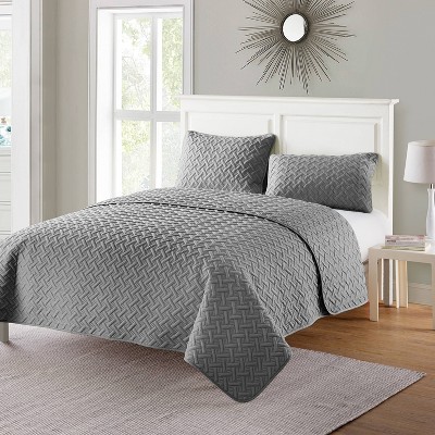 Gray King Reversible Microfiber Basketweave Quilt Set