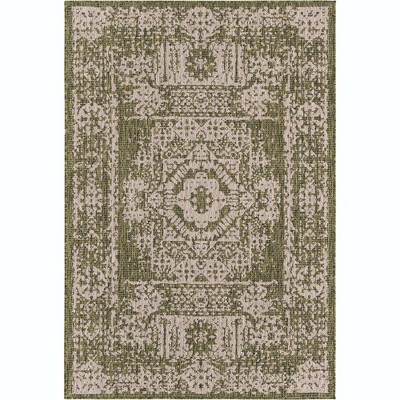 Green Timeworn Easy-Care Synthetic 4' x 6' Outdoor Rug