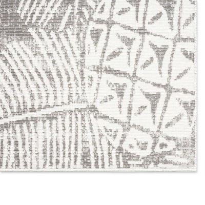 Taupe and Ivory Pineapple 8' x 10' Indoor/Outdoor Rug