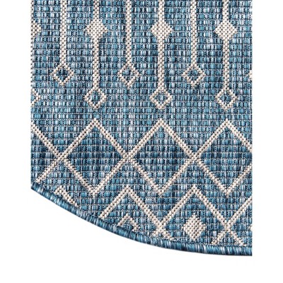 Easy-Care Oval Blue Trellis Synthetic Outdoor Rug