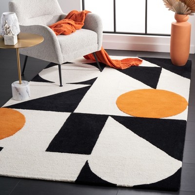 Handmade Black and Rust Geometric Wool Area Rug, 4 ft. x 6 ft.