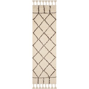 Casablanca CSB725 Hand Tufted Indoor Rug - Safavieh - 1 of 3
