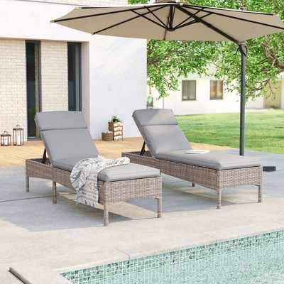 Sonkuki 2-Pack Patio Lounge Chaise Chair with Gray Wicker Weather-Resistant Chair