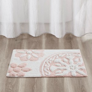 20x30" Rectangle Medallion Cotton Tufted Bath Rug - 1 of 4
