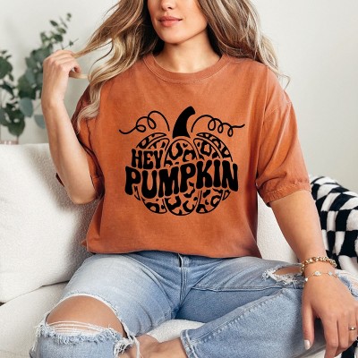 Simply Sage Market Leopard Hey Pumpkin Garment Dyed Tee - S - Yam
