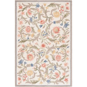 Chelsea Biltmore HK248 Hand Hooked Indoor Rugs - Safavieh - 1 of 4