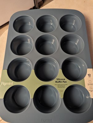 Wilton Ultra Bake Professional 12 Cup Nonstick Muffin Pan : Target