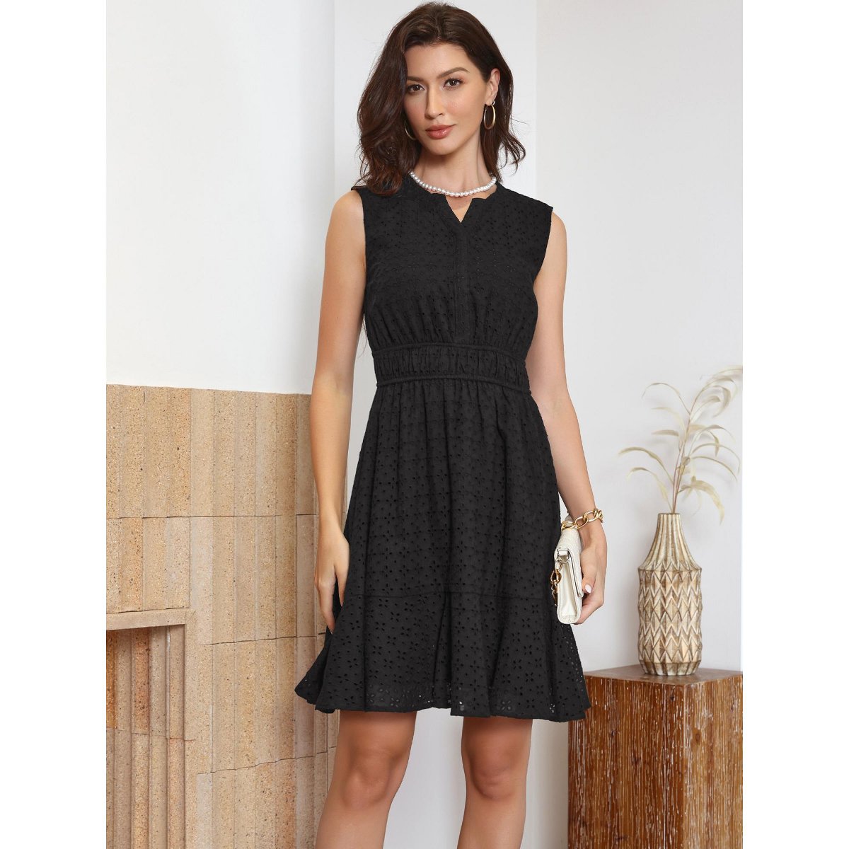 Женские платья INSPIRE CHIC Women's Summer Sleeveless V Neck Eyelet Hollow Out A Line Mini Dresses Medium Black — фото 4
