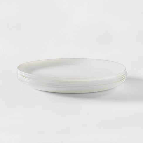 black and white plates