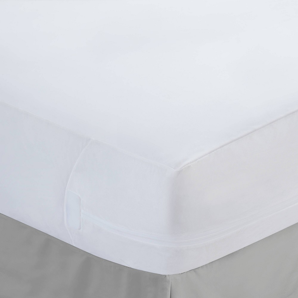 King Easy Care Mattress Protector with Bed Bug Blocker - Fresh Ideas: All In One, Hypoallergenic, Waterproof Cover, Fits 15" Depth