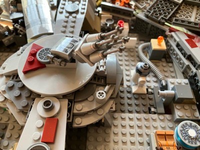 Lego Star Wars Millennium Falcon Building Set 75257 : Target