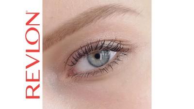 Revlon ColorStay Augenbrauenstift | Dunkelbraun 220 | Wasserfest & 24h Haltbar | Mit Abgewinkelter Spitze & Bürste