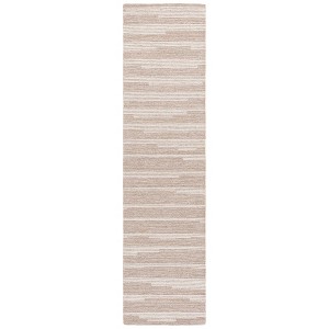 Ebony EBN526 Hand Tufted Indoor Rugs - Safavieh - 1 of 4