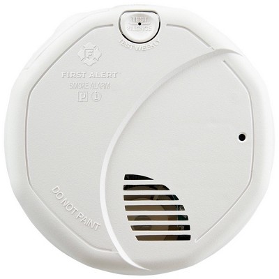 First Alert SA320 Battery Powered Smoke Detector with Photoelectric and Ionization Sensors