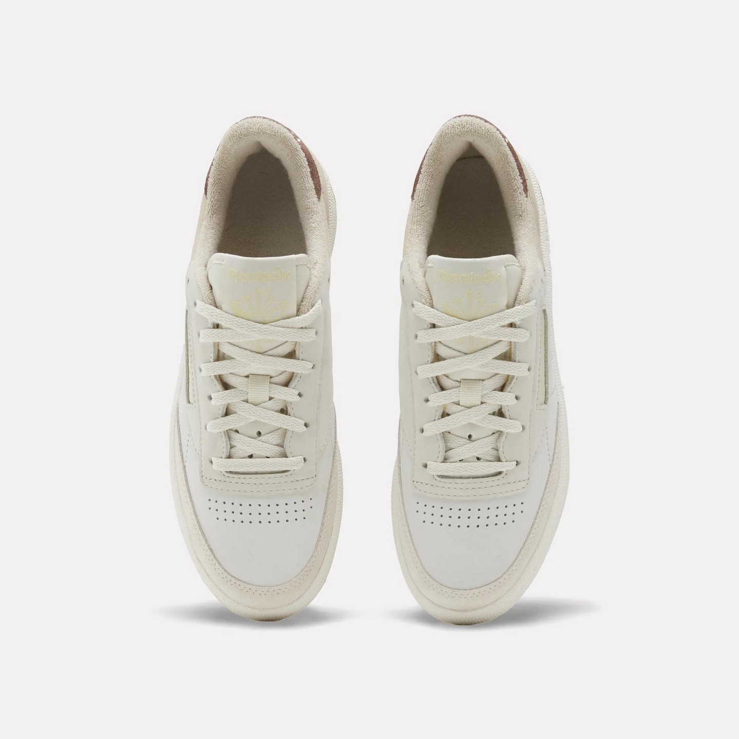 Женские кроссовки Reebok Club C 85 Shoes Size 5 Linen/Chalk/Elevated Beige/Vintage Chalk, цвет: Бежевый — фото 2