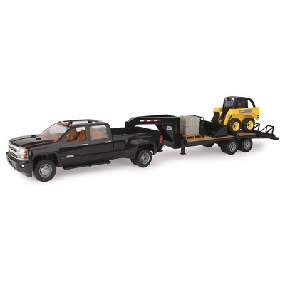 Chevrolet Pickup with Skidsteer Set 1:16 Scale