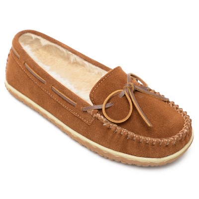 minnetonka slippers womens