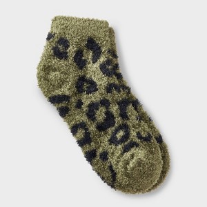 Women's Leopard Print Cozy Low Cut Socks - Auden™ 4-10 - 1 of 3