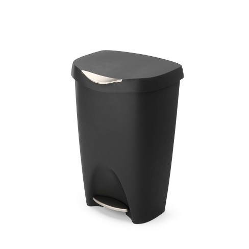 Umbra Black Woodrow Trash Can 2 Gallons