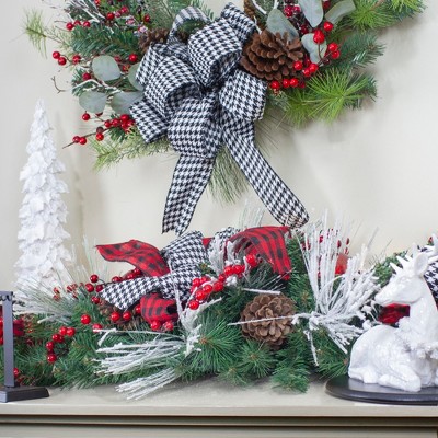 Festive 6' Green Plaid and Pine Cone Christmas Garland