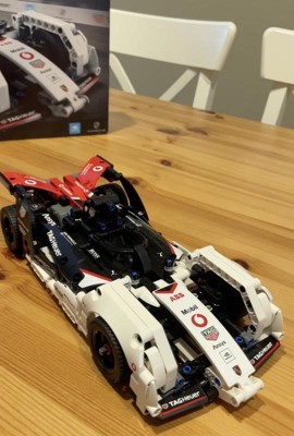 LEGO Technic Formula E Porsche 99X Electric, Modello da Costruire di Auto  da Corsa con App AR, Macchina Giocattolo, Giochi per Bambini e Bambine da 9