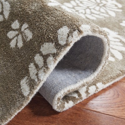 Ivory Rectangular Tufted Wool and Viscose Area Rug