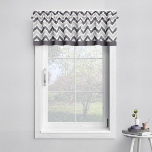 Bacati - MixNMatch Gray Chevron Zigzag Window Valance - 1 of 4