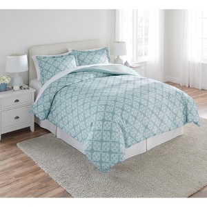 BrylaneHome Medallion Duvet Cover - 1 of 4