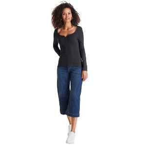 VENUS Womens Deep Scoop Neck Ribbed Top - 1 of 4