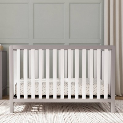 Carter's by daVinci Colby 4-in-1 Low-profile Convertible Crib