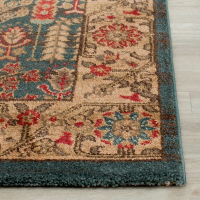 Navy and Natural Reversible Synthetic Area Rug, 26" x 4"