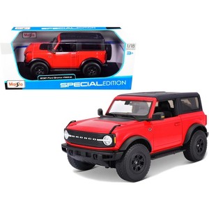 2021 Ford Bronco Wildtrak Red with Black Top "Special Edition" 1/18 Diecast Model Car by Maisto - 1 of 4