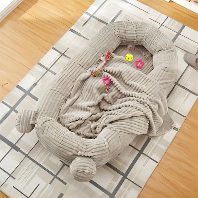 A Dog Bed Suitable for You and Your Pet, Featuring A Semi-Enclosed Plush Design for Naps, an Adorable Double-Ear Style, and Comes with A Pillow