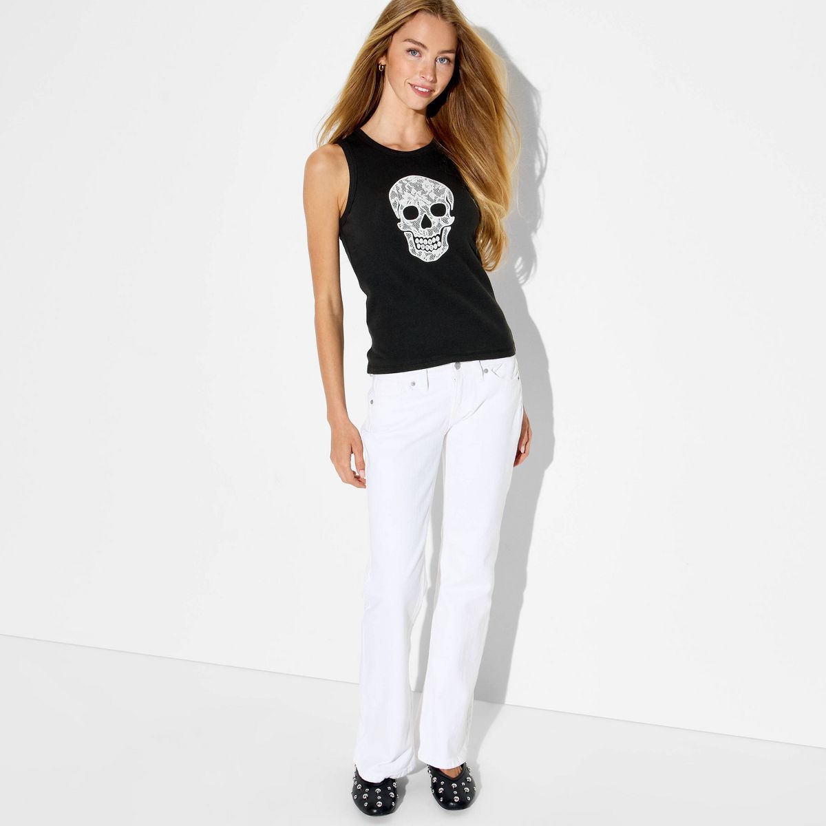 Women's Lace Skull Graphic Tank Top - Black