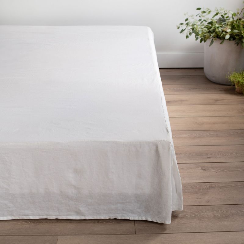 100% French Linen Bedskirt | BOKSER Home, 3 of 7