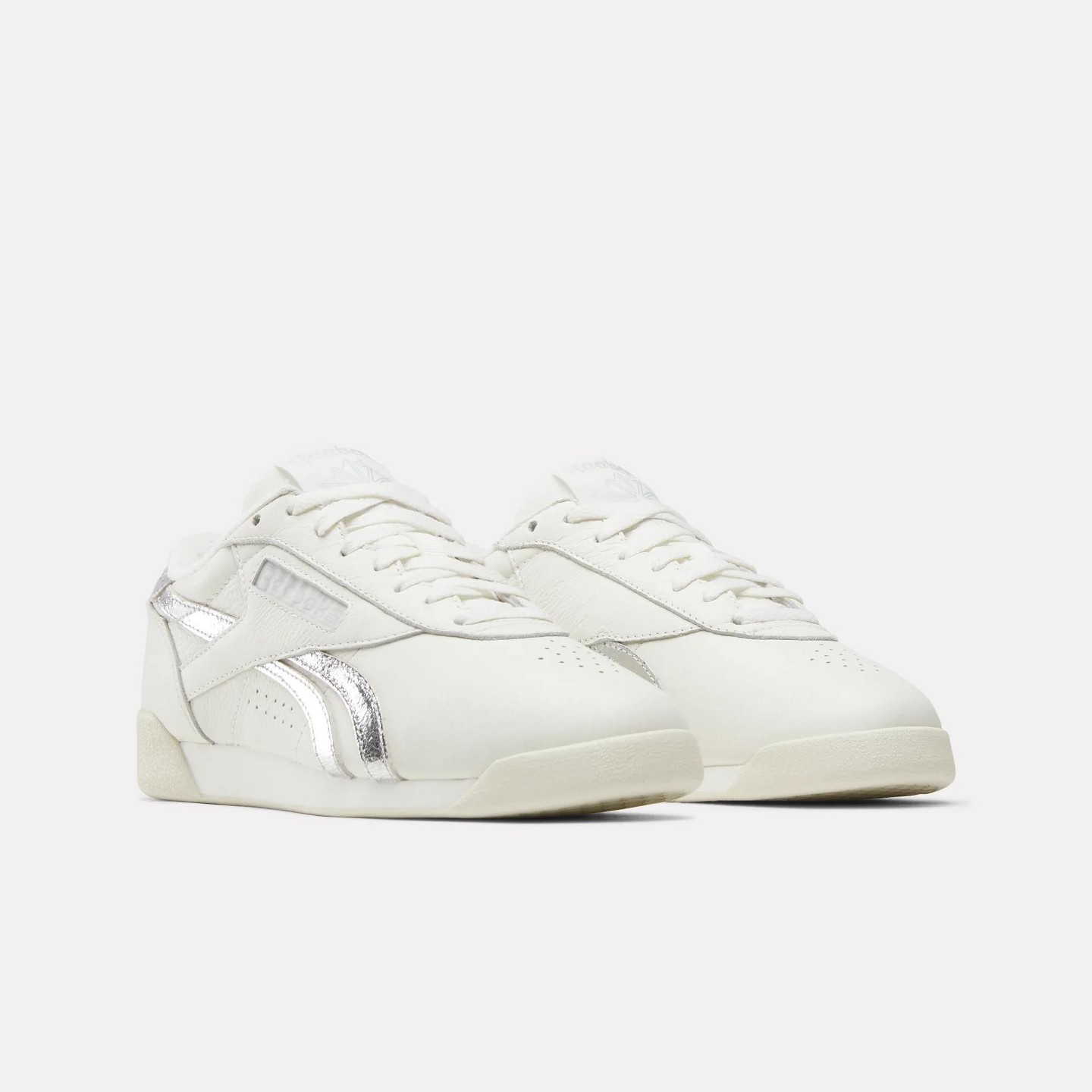 Женские кроссовки Reebok Freestyle Lo Shoes Size 6.5 CHALK/SILVERMETALLIC/VINTAGECHALK — фото 4