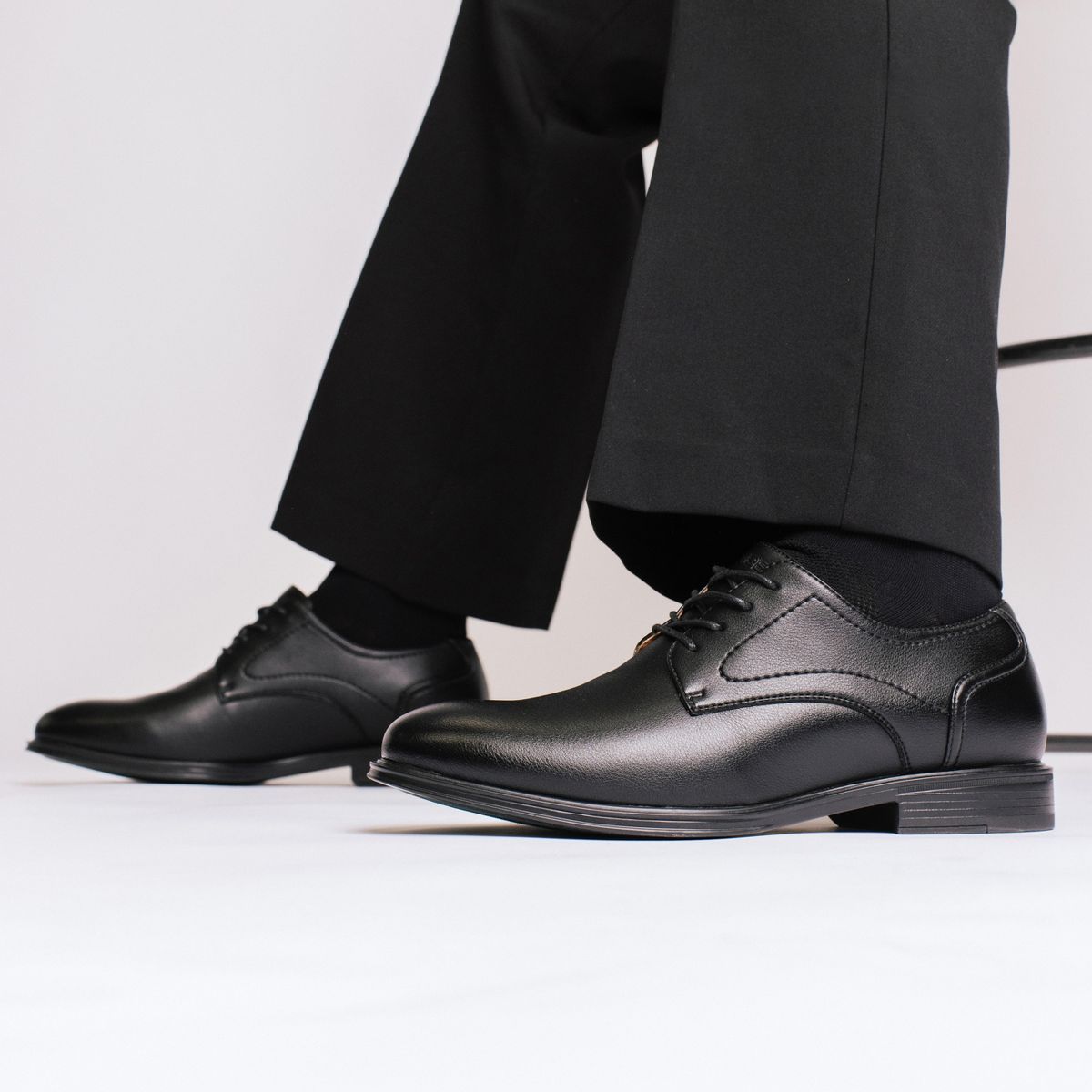 Vance Mens Barclay Medium and Wide Width Plain Toe Oxford Dress Shoe - thumbnail 9