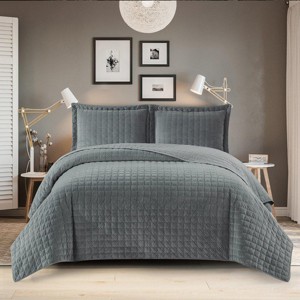 Egyptian Linens Velvet Bedspread Quilt Set - Plush - 1 of 4