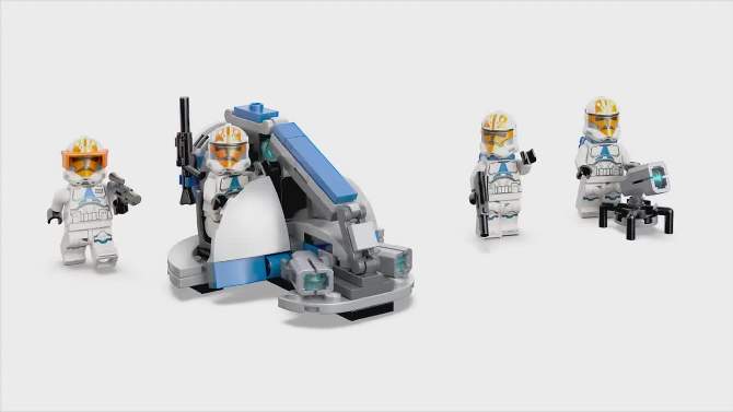 LEGO Star Wars 332nd Ahsoka&#39;s Clone Trooper Battle Pack Building Toy 75359, 2 of 10, play video