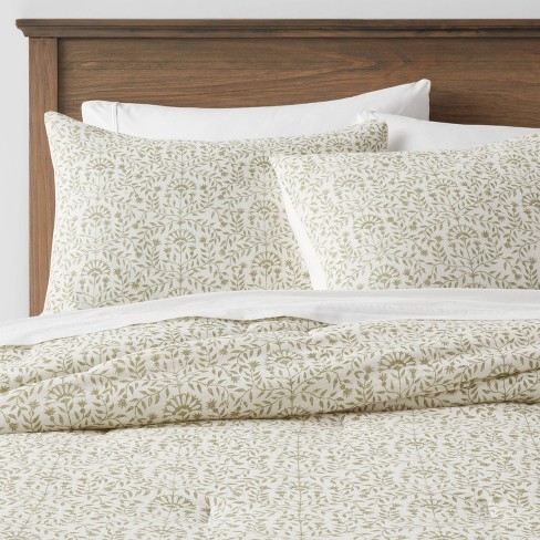 Traditional Vine Printed Cotton Comforter & Sham Set Green - Threshold™ :  Target