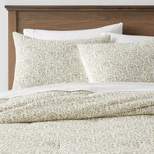 Traditional Vine Printed Cotton Comforter & Sham Set Green - Threshold™