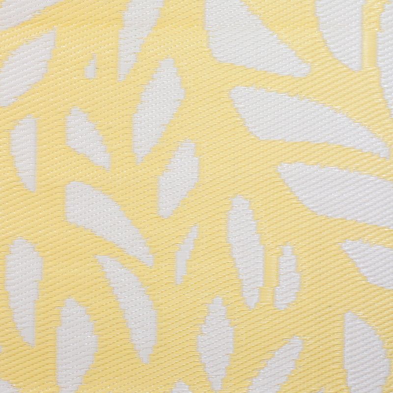 Northlight 4' x 6' Yellow and White Floral Rectangular Outdoor Area Rug, 4 of 5