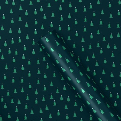 40" 125 sq ft Christmas Roll Wrap Trees on Green - Wondershop™