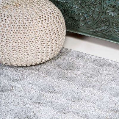 Handmade Light Gray Moroccan Diamond 4' x 6' Synthetic Area Rug